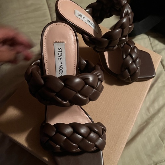 Steve Madden Heels - Picture 2 of 5